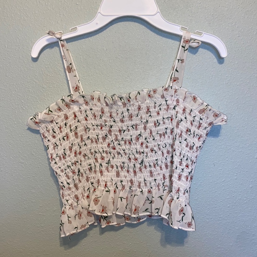Shein Womens medium crop top blouse.